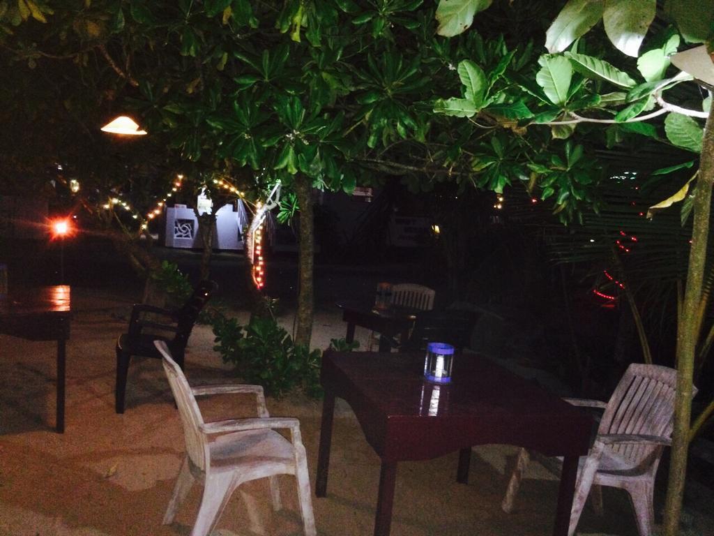 Sea Side Guest House 탕갈레 외부 사진