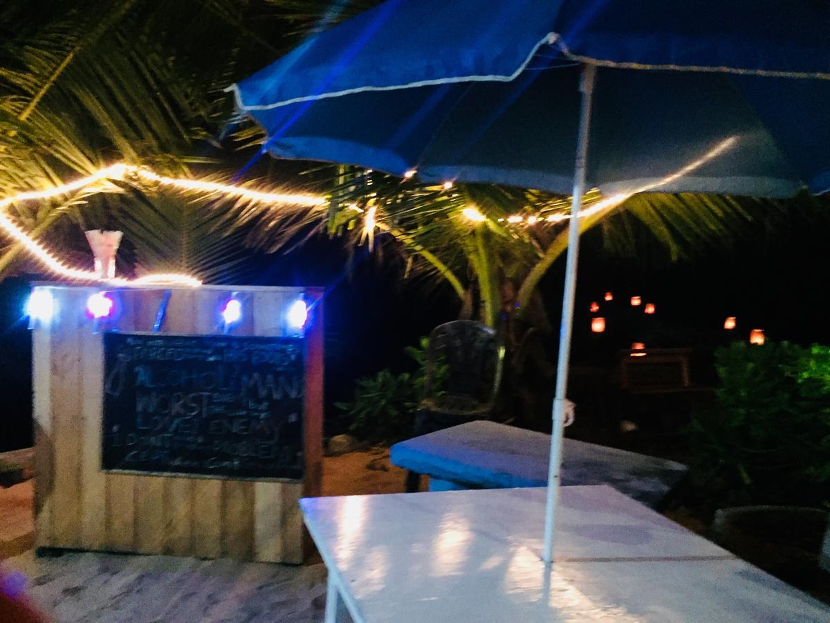 Sea Side Guest House 탕갈레 외부 사진